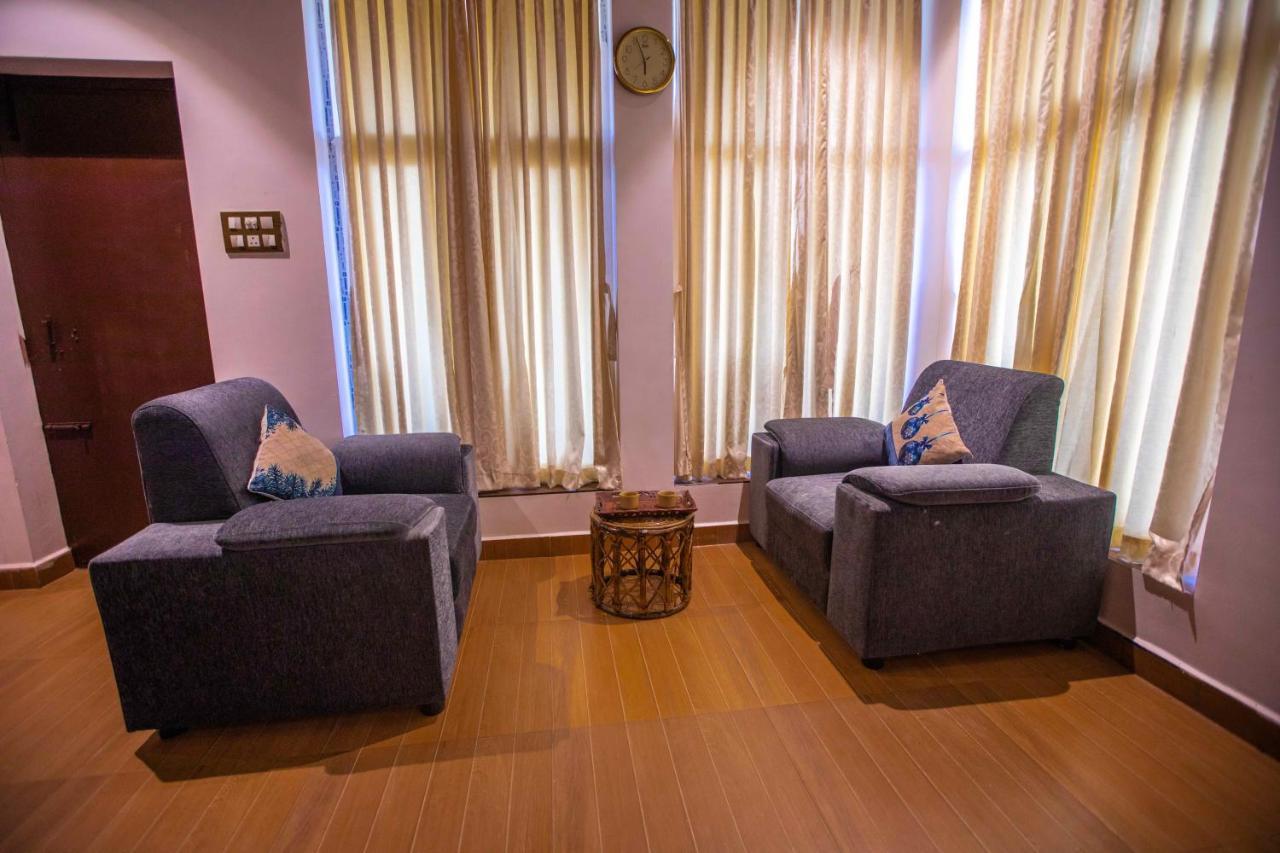 פונדיצ'רי Waves Beach House מראה חיצוני תמונה