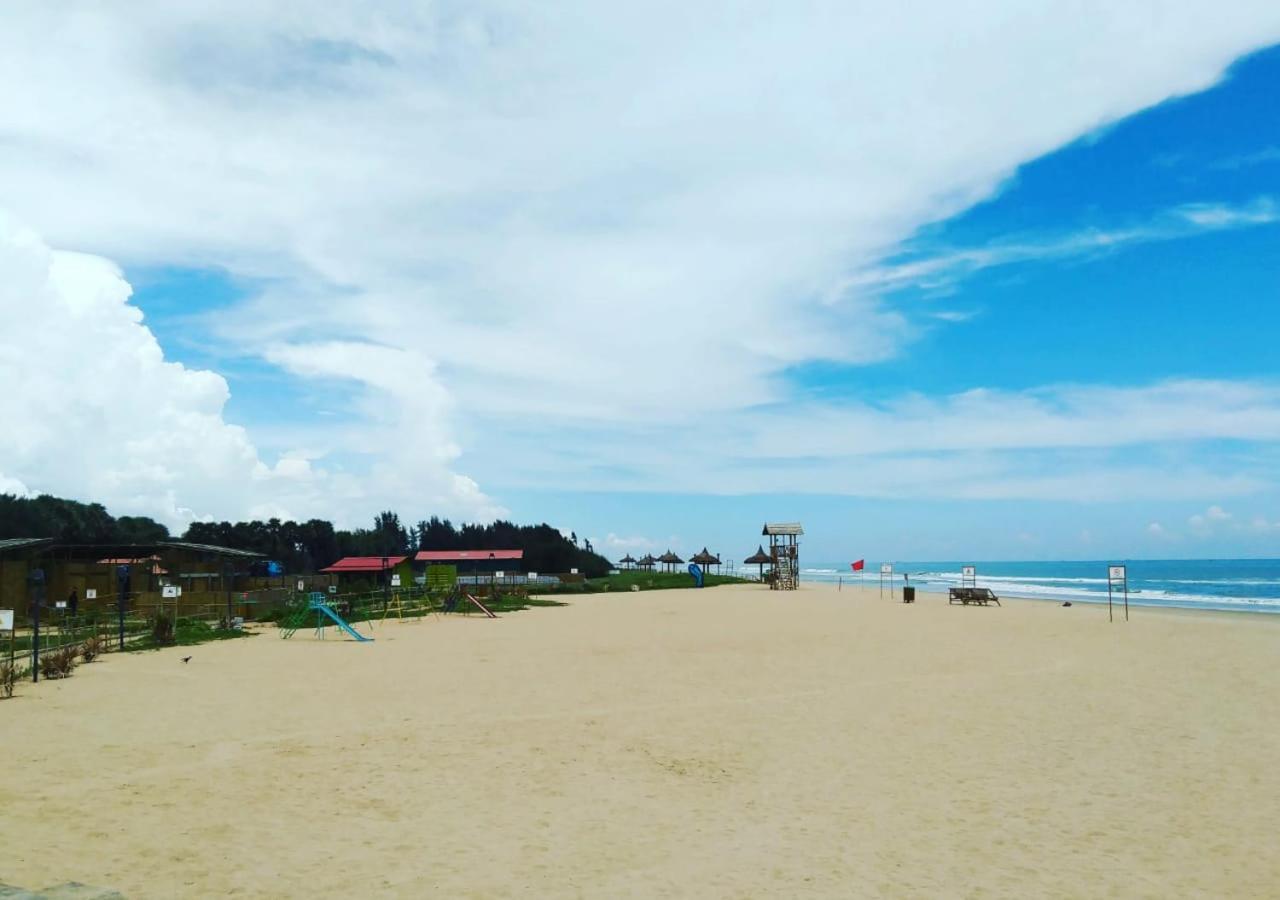 פונדיצ'רי Waves Beach House מראה חיצוני תמונה