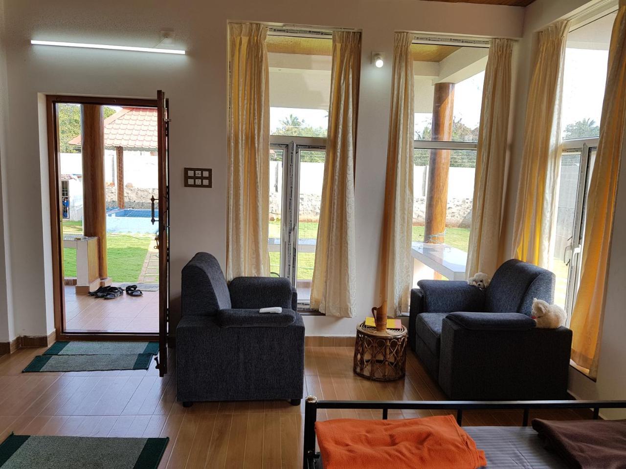 פונדיצ'רי Waves Beach House מראה חיצוני תמונה